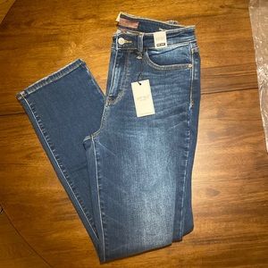 Judy Blue Contrast Wash Thermal Straight Leg Jeans